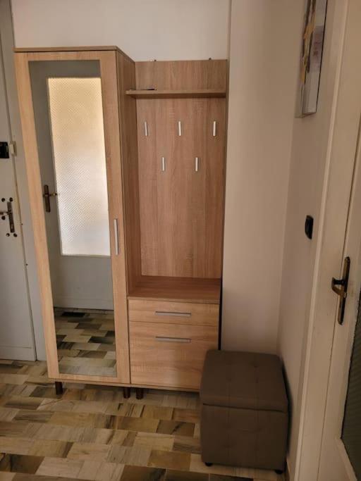 Bilocale: 5 Minuti Dall'Ariston Sanremo Luaran gambar